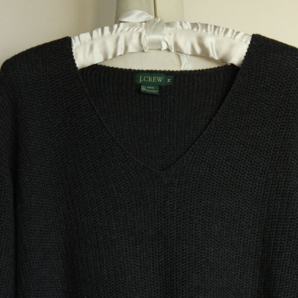 J Crew Mens Merino Wool Dark Gray Sweater, Size Medium, V Neck Pullover - Picture 3 of 11